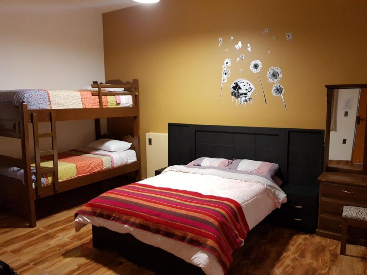 Hotel Mil Estrellas-Torotoro Potosi Bagian luar foto