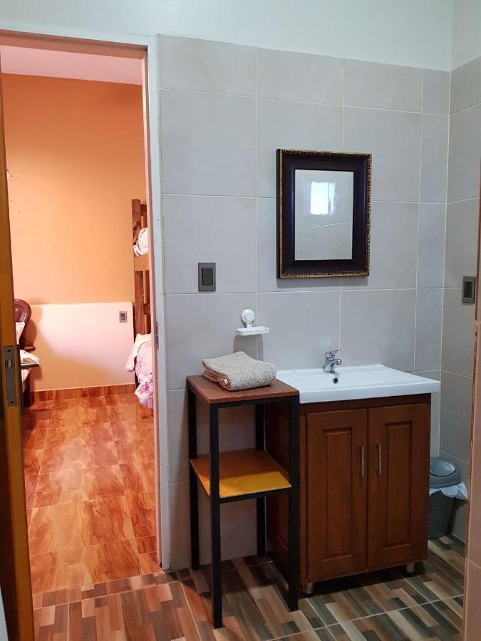 Hotel Mil Estrellas-Torotoro Potosi Bagian luar foto