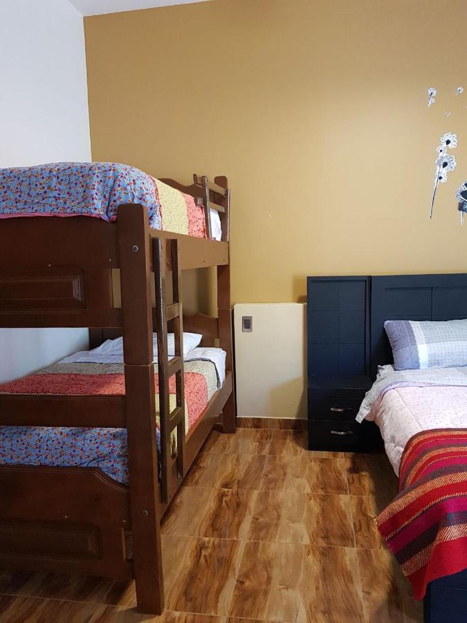 Hotel Mil Estrellas-Torotoro Potosi Bagian luar foto